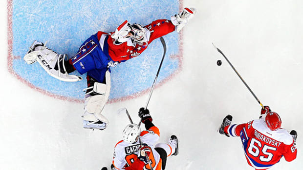 braden-holtby-capitals-primetime-header.jpg